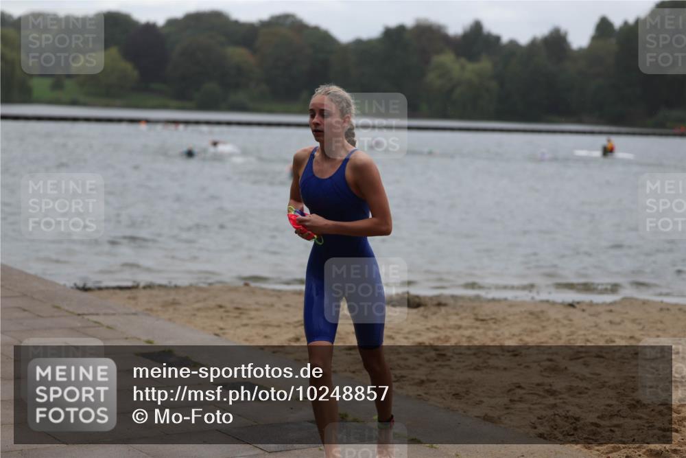 13.09.2026 - Stadtparktriathlon Mo-Foto http://msf.ph/oto/10248857 13.09.2026 13:17:01 Schwimmen 1484, 1519, 1526 meine-sportfotos.de