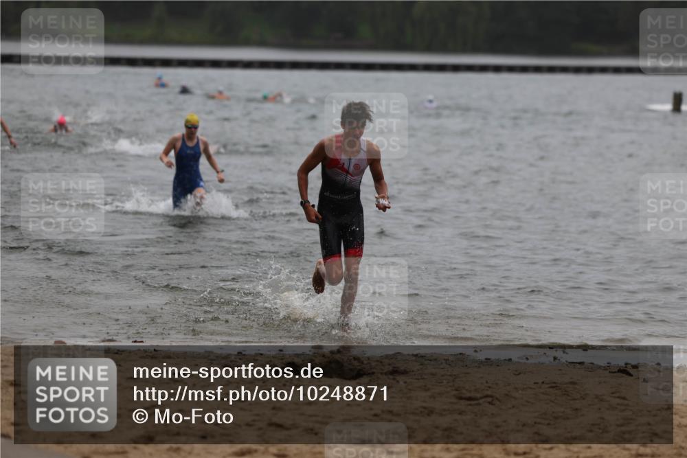 13.09.2026 - Stadtparktriathlon Mo-Foto http://msf.ph/oto/10248871 13.09.2026 13:17:10 Schwimmen 1482, 1511, 1519 meine-sportfotos.de
