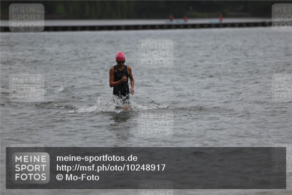 13.09.2026 - Stadtparktriathlon Mo-Foto http://msf.ph/oto/10248917 13.09.2026 13:18:17 Schwimmen 1525, 1529 meine-sportfotos.de