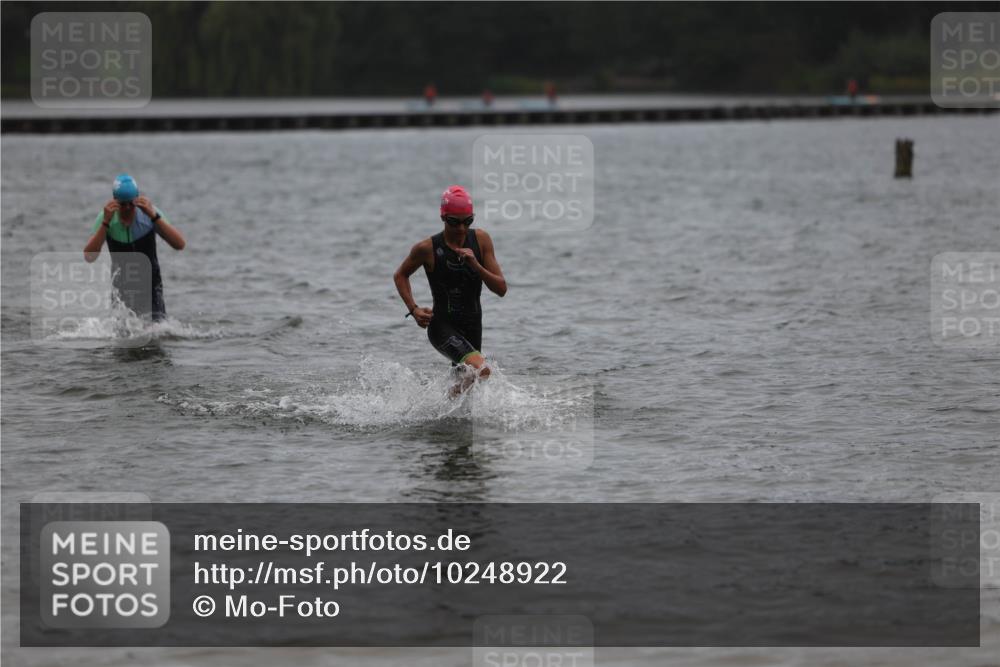 13.09.2026 - Stadtparktriathlon Mo-Foto http://msf.ph/oto/10248922 13.09.2026 13:18:19 Schwimmen 1525, 1529 meine-sportfotos.de