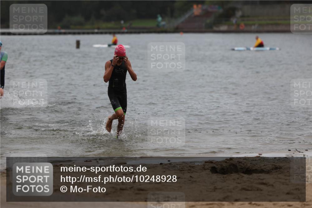 13.09.2026 - Stadtparktriathlon Mo-Foto http://msf.ph/oto/10248928 13.09.2026 13:18:23 Schwimmen 1492, 1525, 1529 meine-sportfotos.de