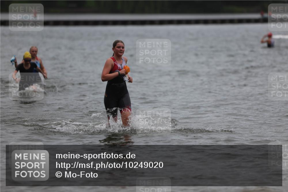 13.09.2026 - Stadtparktriathlon Mo-Foto http://msf.ph/oto/10249020 13.09.2026 13:18:55 Schwimmen 1500, 1501, 1502 meine-sportfotos.de