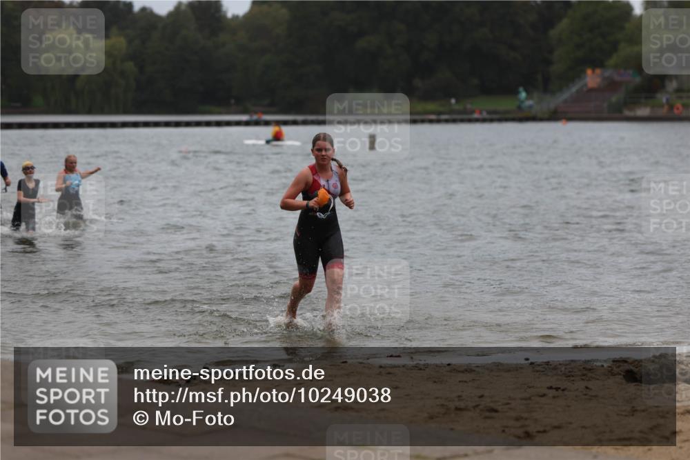 13.09.2026 - Stadtparktriathlon Mo-Foto http://msf.ph/oto/10249038 13.09.2026 13:18:59 Schwimmen 1485, 1494, 1500, 1501, 1502 meine-sportfotos.de