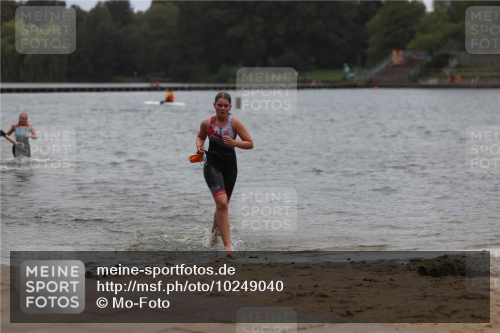 13.09.2026 - Stadtparktriathlon Mo-Foto http://msf.ph/oto/10249040 13.09.2026 13:18:59 Schwimmen 1485, 1494, 1500, 1501, 1502 meine-sportfotos.de
