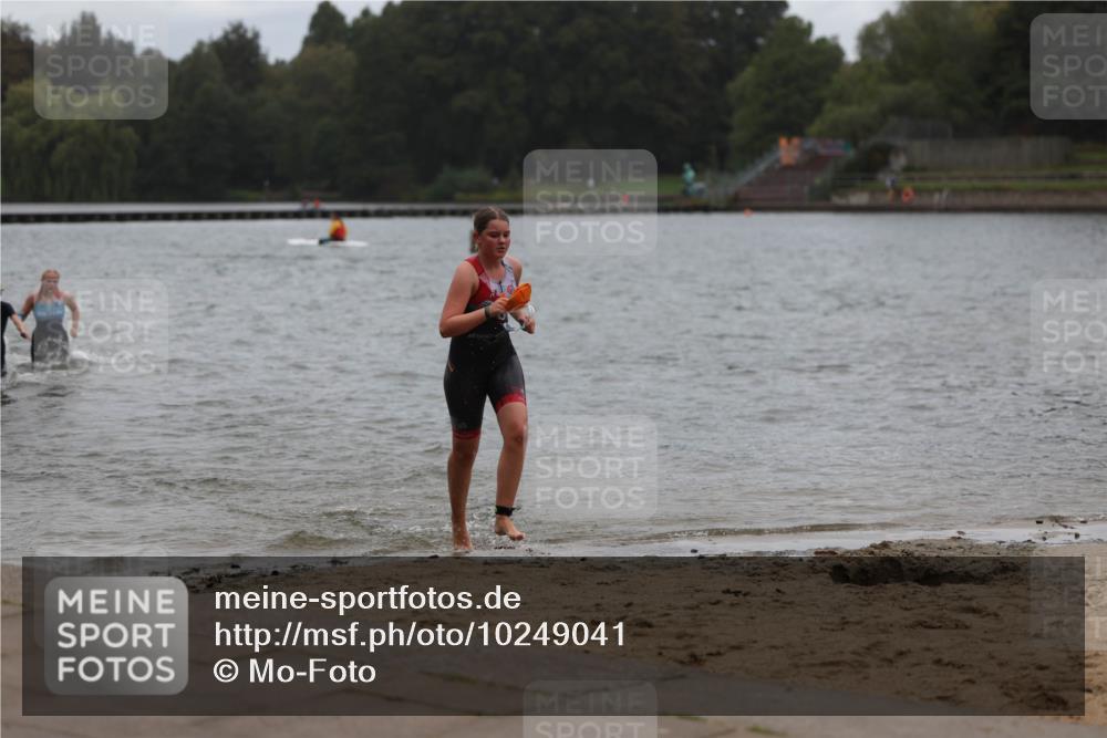 13.09.2026 - Stadtparktriathlon Mo-Foto http://msf.ph/oto/10249041 13.09.2026 13:18:59 Schwimmen 1485, 1494, 1500, 1501, 1502 meine-sportfotos.de