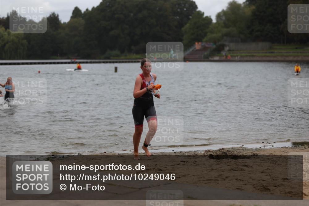13.09.2026 - Stadtparktriathlon Mo-Foto http://msf.ph/oto/10249046 13.09.2026 13:19:00 Schwimmen 1485, 1494, 1500, 1501, 1502 meine-sportfotos.de