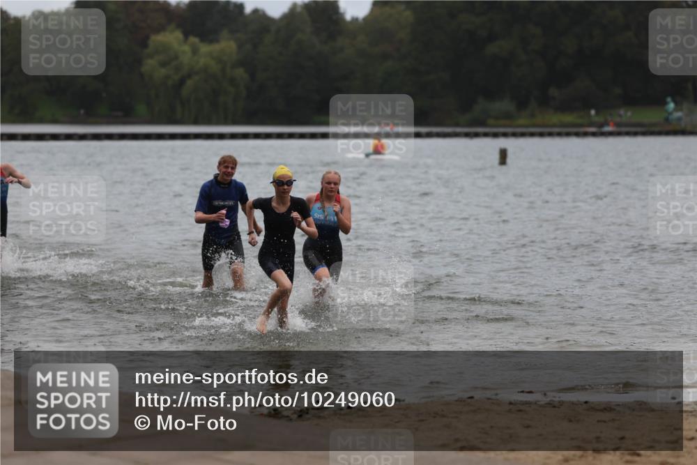 13.09.2026 - Stadtparktriathlon Mo-Foto http://msf.ph/oto/10249060 13.09.2026 13:19:04 Schwimmen 1485, 1494, 1500, 1501, 1502 meine-sportfotos.de