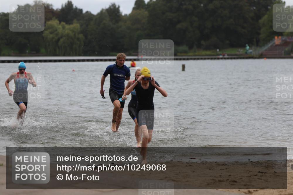 13.09.2026 - Stadtparktriathlon Mo-Foto http://msf.ph/oto/10249068 13.09.2026 13:19:06 Schwimmen 1485, 1494, 1500, 1501, 1502 meine-sportfotos.de