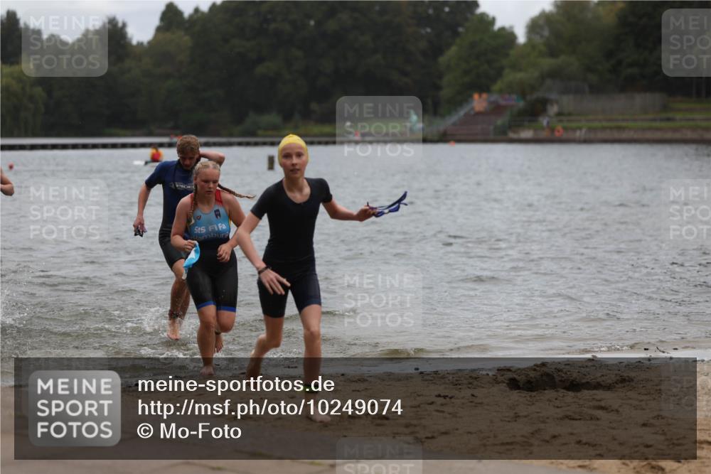 13.09.2026 - Stadtparktriathlon Mo-Foto http://msf.ph/oto/10249074 13.09.2026 13:19:07 Schwimmen 1485, 1494, 1500, 1501 meine-sportfotos.de