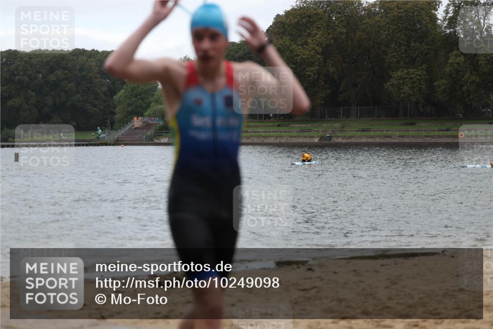 13.09.2026 - Stadtparktriathlon Mo-Foto http://msf.ph/oto/10249098 13.09.2026 13:19:12 Schwimmen 1485, 1494, 1500, 1501 meine-sportfotos.de