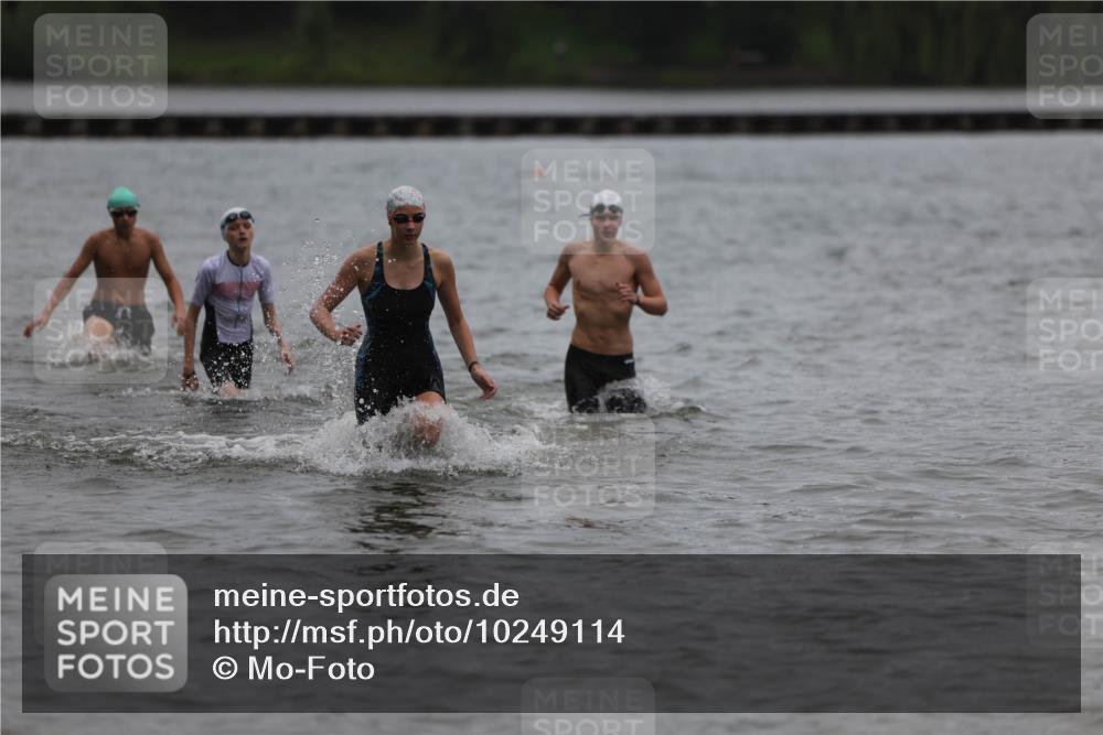 13.09.2026 - Stadtparktriathlon Mo-Foto http://msf.ph/oto/10249114 13.09.2026 13:19:27 Schwimmen 1486, 1495, 1527 meine-sportfotos.de