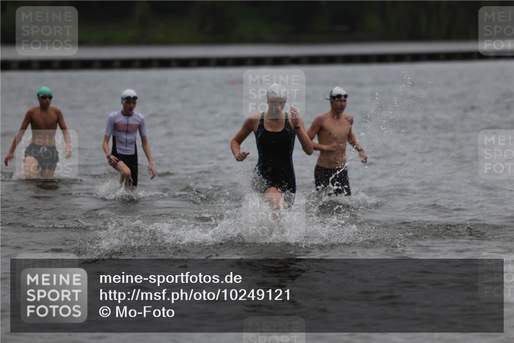 13.09.2026 - Stadtparktriathlon Mo-Foto http://msf.ph/oto/10249121 13.09.2026 13:19:28 Schwimmen 1486, 1495, 1527 meine-sportfotos.de