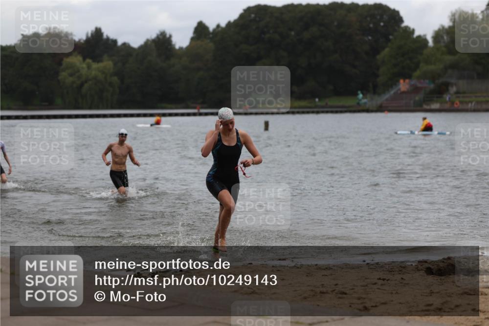 13.09.2026 - Stadtparktriathlon Mo-Foto http://msf.ph/oto/10249143 13.09.2026 13:19:32 Schwimmen 1478, 1486, 1495, 1527 meine-sportfotos.de