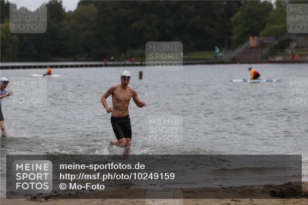 13.09.2026 - Stadtparktriathlon Mo-Foto http://msf.ph/oto/10249159 13.09.2026 13:19:35 Schwimmen 1478, 1486, 1495, 1527 meine-sportfotos.de