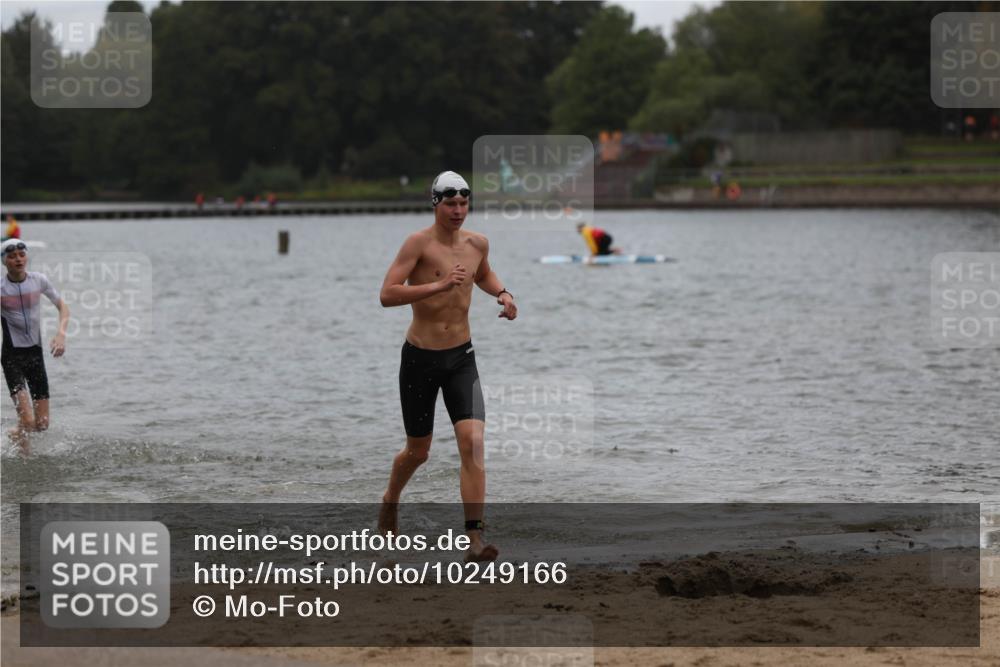 13.09.2026 - Stadtparktriathlon Mo-Foto http://msf.ph/oto/10249166 13.09.2026 13:19:36 Schwimmen 1478, 1486, 1495, 1527 meine-sportfotos.de