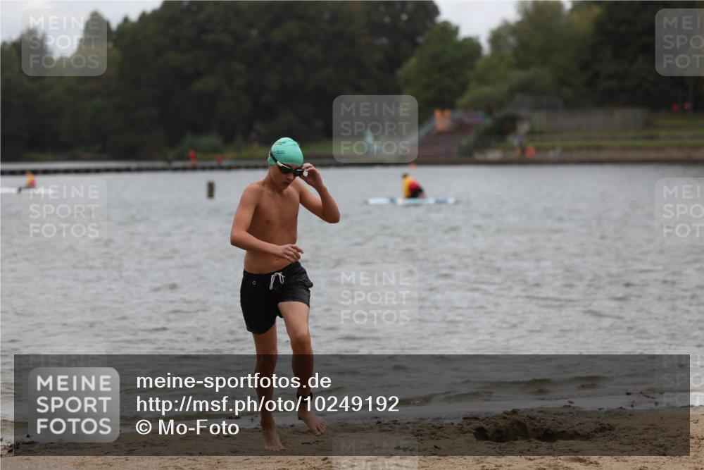 13.09.2026 - Stadtparktriathlon Mo-Foto http://msf.ph/oto/10249192 13.09.2026 13:19:42 Schwimmen 1478, 1486, 1527 meine-sportfotos.de