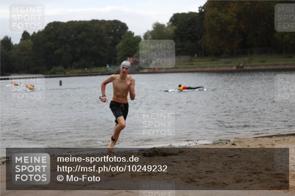 13.09.2026 - Stadtparktriathlon Mo-Foto http://msf.ph/oto/10249232 13.09.2026 13:20:29 Schwimmen 1497, 1517 meine-sportfotos.de