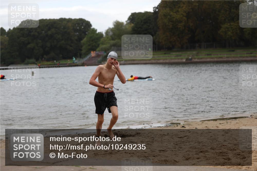 13.09.2026 - Stadtparktriathlon Mo-Foto http://msf.ph/oto/10249235 13.09.2026 13:20:30 Schwimmen 1497, 1517 meine-sportfotos.de