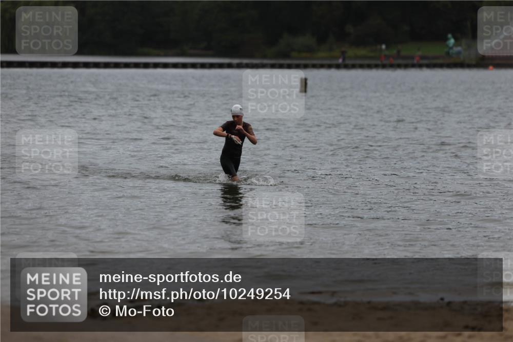 13.09.2026 - Stadtparktriathlon Mo-Foto http://msf.ph/oto/10249254 13.09.2026 13:20:56 Schwimmen 1530 meine-sportfotos.de