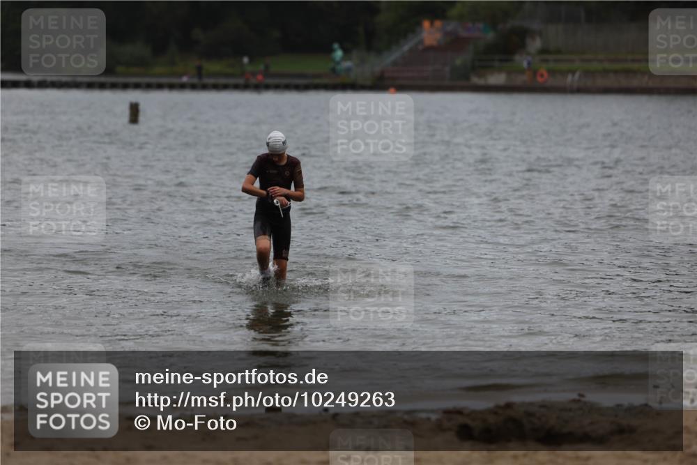13.09.2026 - Stadtparktriathlon Mo-Foto http://msf.ph/oto/10249263 13.09.2026 13:21:00 Schwimmen 1530 meine-sportfotos.de