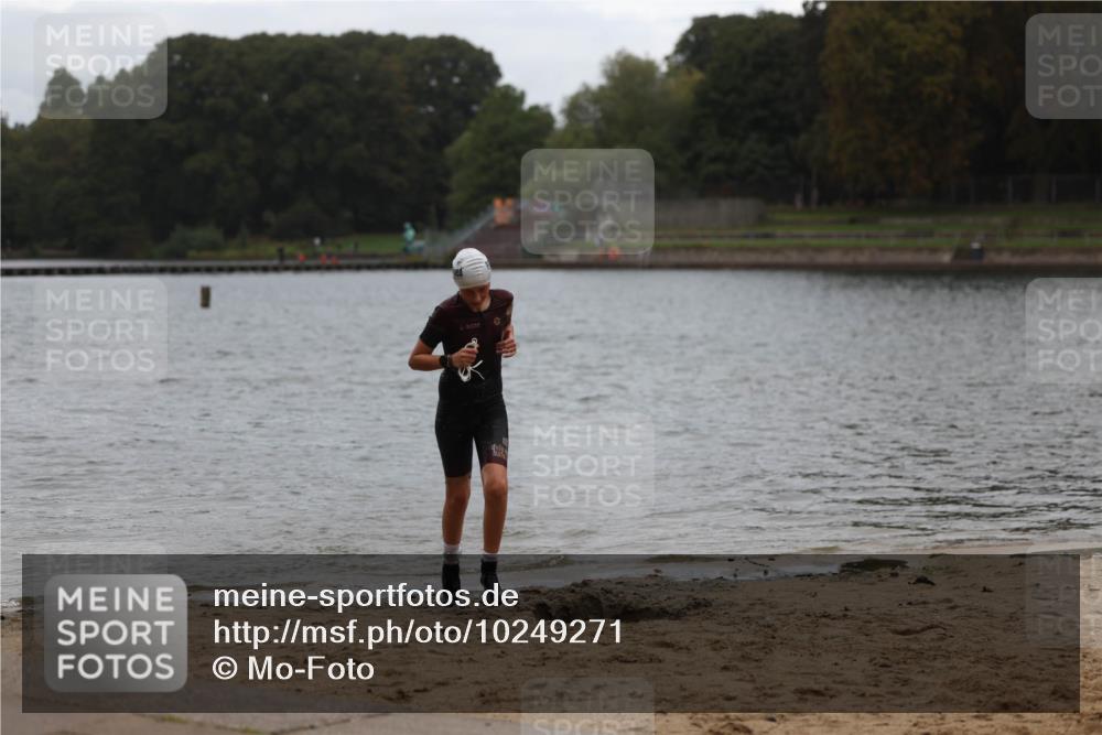 13.09.2026 - Stadtparktriathlon Mo-Foto http://msf.ph/oto/10249271 13.09.2026 13:21:06 Schwimmen 1530 meine-sportfotos.de