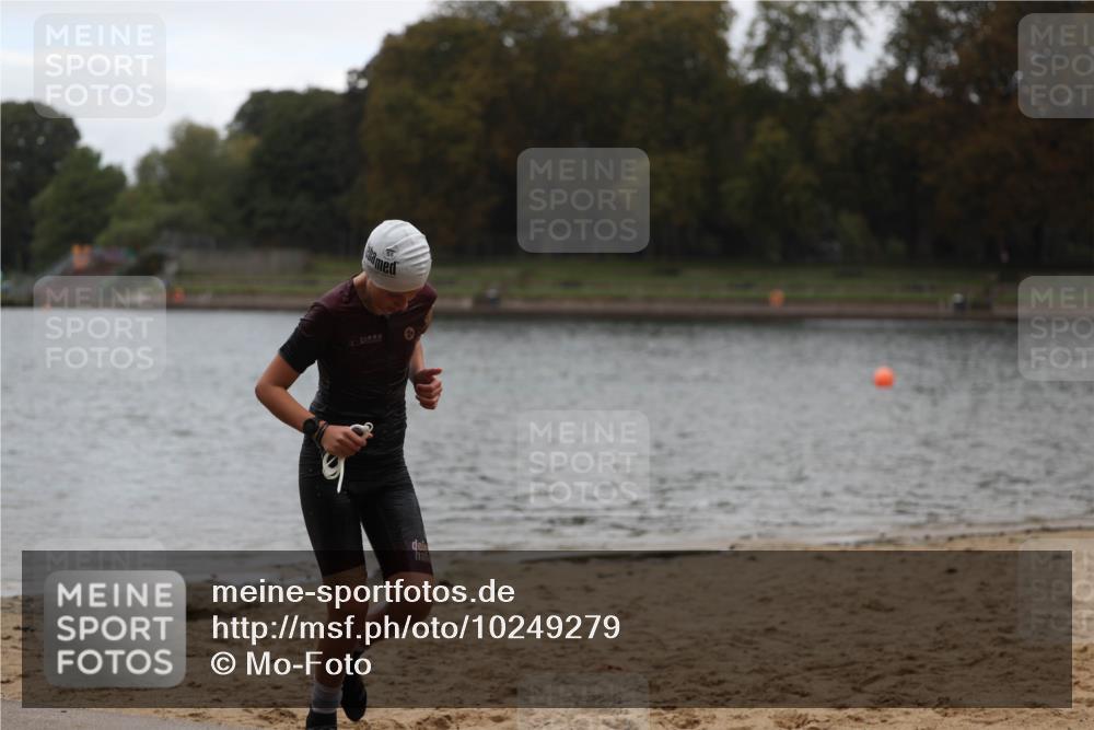 13.09.2026 - Stadtparktriathlon Mo-Foto http://msf.ph/oto/10249279 13.09.2026 13:21:08 Schwimmen 1530 meine-sportfotos.de