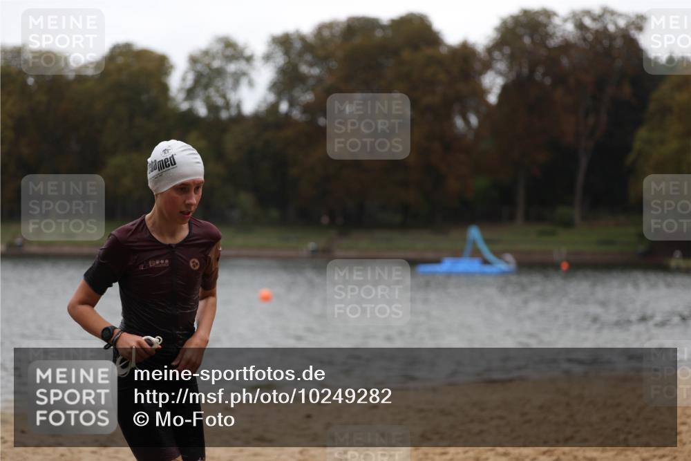 13.09.2026 - Stadtparktriathlon Mo-Foto http://msf.ph/oto/10249282 13.09.2026 13:21:08 Schwimmen 1530 meine-sportfotos.de