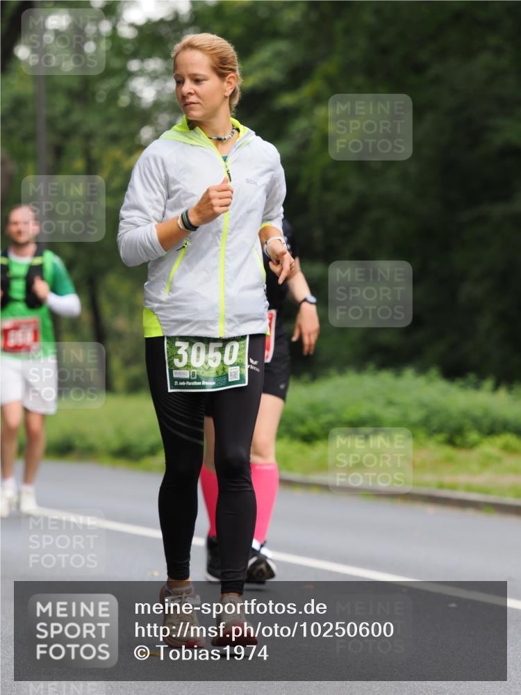 13.09.2026 - 21. swb-Marathon Bremen TobiasT http://msf.ph/oto/10250600 13.09.2026 12:32:12 Laufen 3050, 6162, 21, 25 meine-sportfotos.de