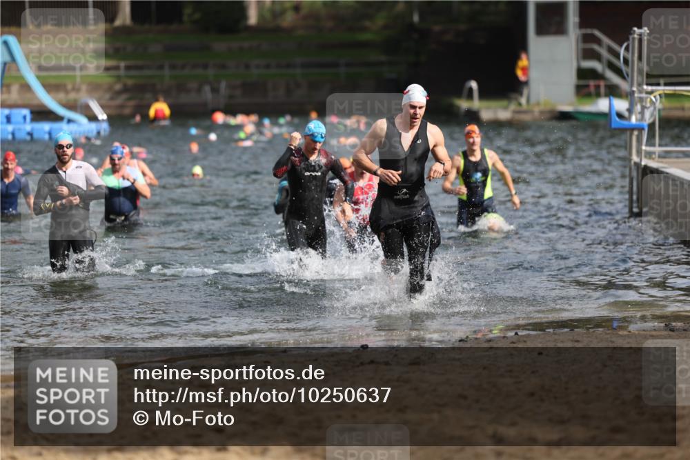 13.09.2026 - Stadtparktriathlon Mo-Foto http://msf.ph/oto/10250637 13.09.2026 11:30:34 Schwimmen 862, 879, 891, 924, 927, 937, 941 meine-sportfotos.de