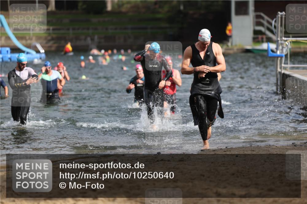 13.09.2026 - Stadtparktriathlon Mo-Foto http://msf.ph/oto/10250640 13.09.2026 11:30:35 Schwimmen 862, 879, 891, 924, 927, 937, 941 meine-sportfotos.de