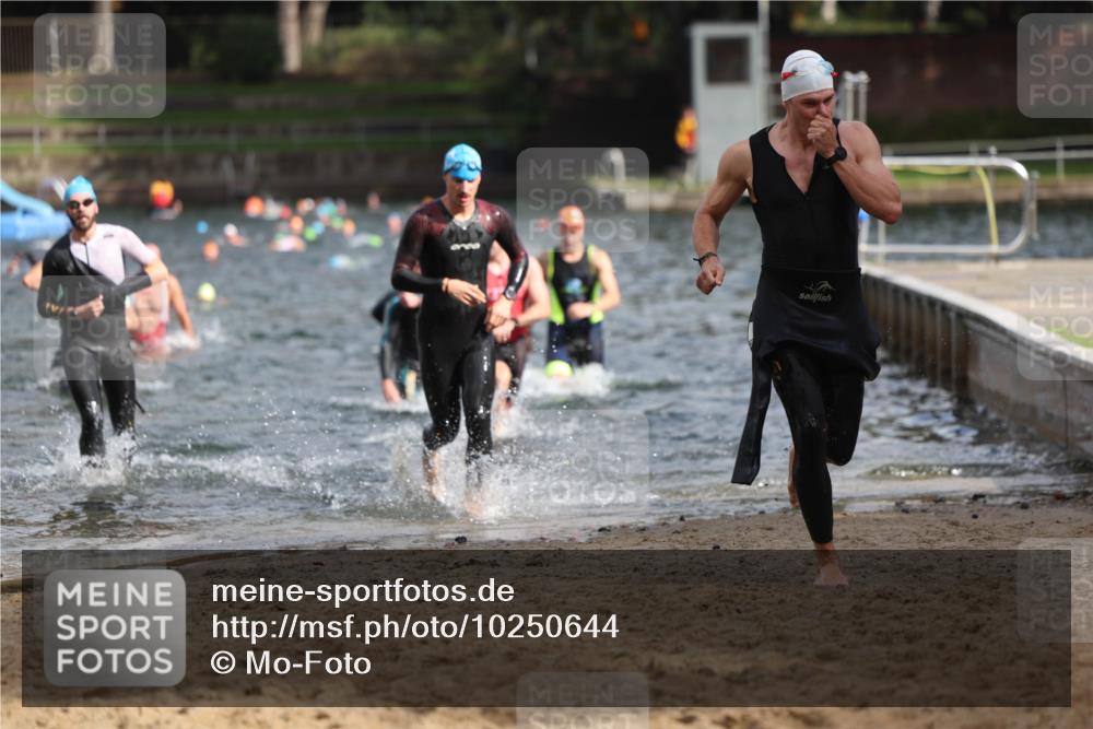 13.09.2026 - Stadtparktriathlon Mo-Foto http://msf.ph/oto/10250644 13.09.2026 11:30:36 Schwimmen 862, 879, 891, 924, 927, 937, 941 meine-sportfotos.de