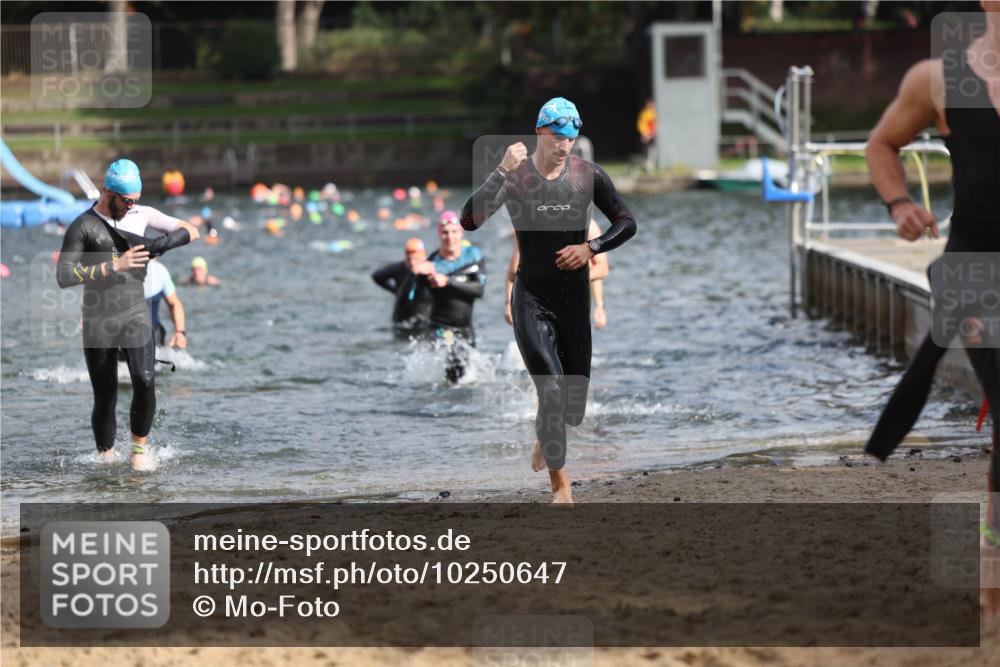 13.09.2026 - Stadtparktriathlon Mo-Foto http://msf.ph/oto/10250647 13.09.2026 11:30:37 Schwimmen 862, 879, 891, 924, 927, 937, 941 meine-sportfotos.de