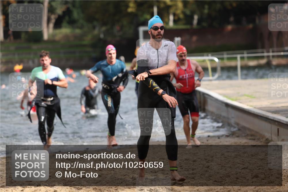 13.09.2026 - Stadtparktriathlon Mo-Foto http://msf.ph/oto/10250659 13.09.2026 11:30:41 Schwimmen 847, 862, 879, 886, 891, 916, 924, 927, 937, 941 meine-sportfotos.de