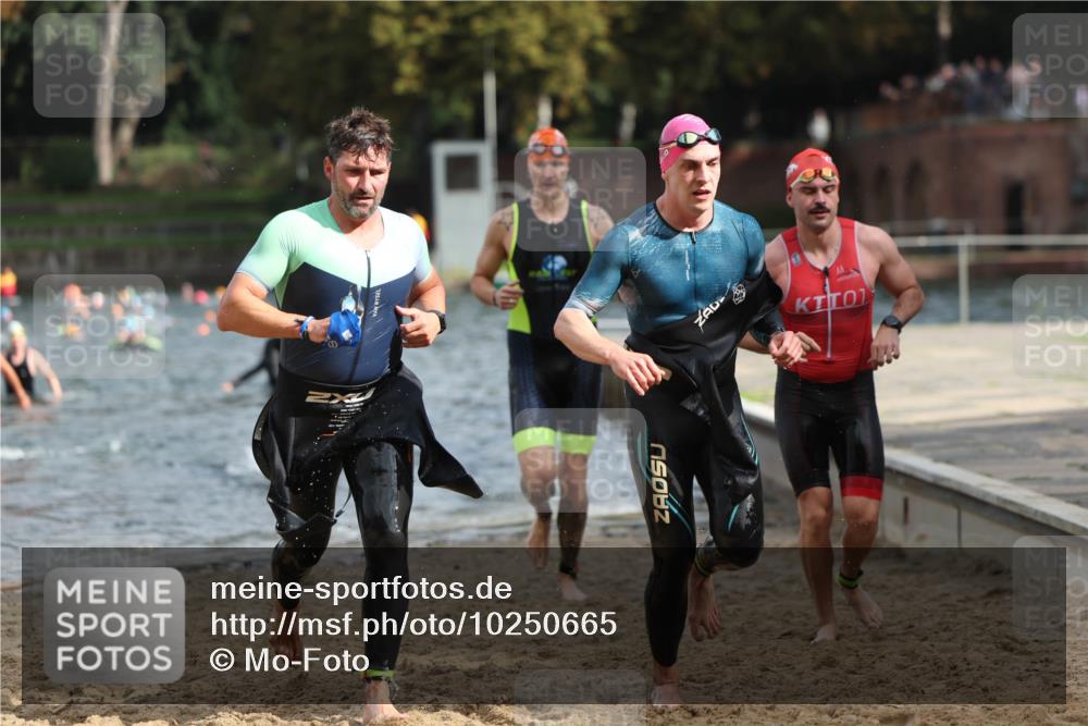 13.09.2026 - Stadtparktriathlon Mo-Foto http://msf.ph/oto/10250665 13.09.2026 11:30:44 Schwimmen 847, 862, 879, 886, 891, 916, 924, 937, 941 meine-sportfotos.de