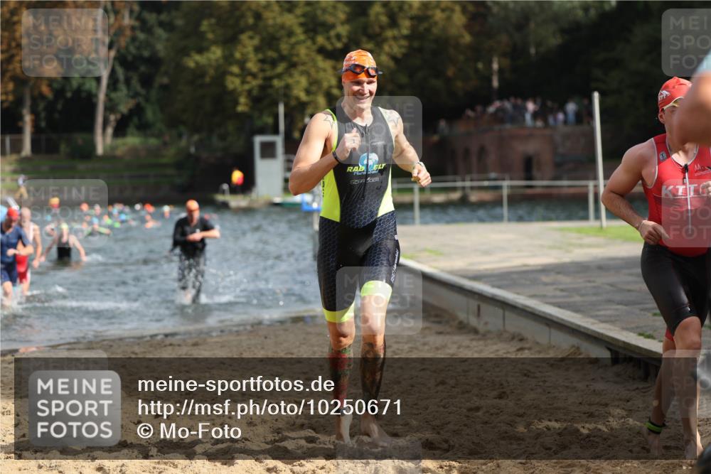 13.09.2026 - Stadtparktriathlon Mo-Foto http://msf.ph/oto/10250671 13.09.2026 11:30:46 Schwimmen 847, 862, 879, 886, 916, 924, 937, 941 meine-sportfotos.de