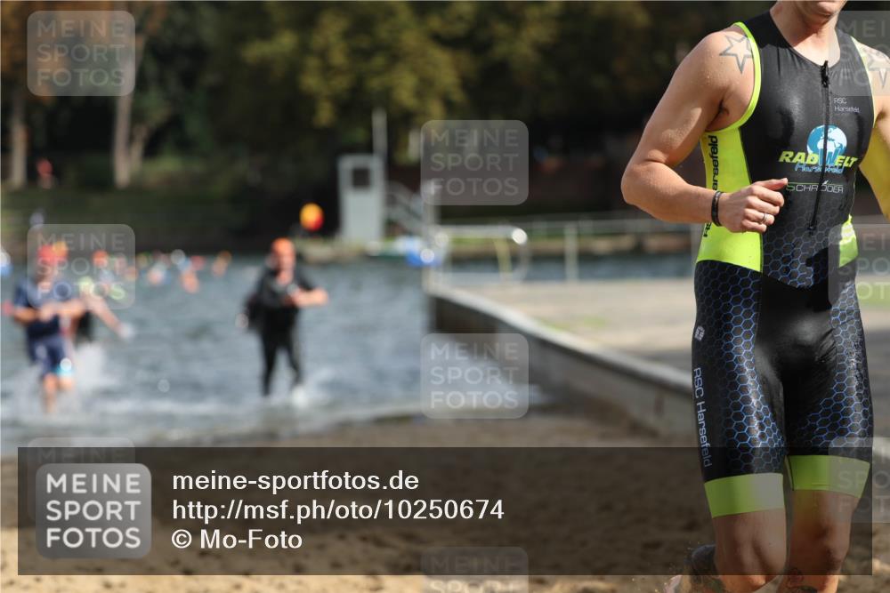 13.09.2026 - Stadtparktriathlon Mo-Foto http://msf.ph/oto/10250674 13.09.2026 11:30:47 Schwimmen 847, 862, 879, 886, 916, 937, 941 meine-sportfotos.de