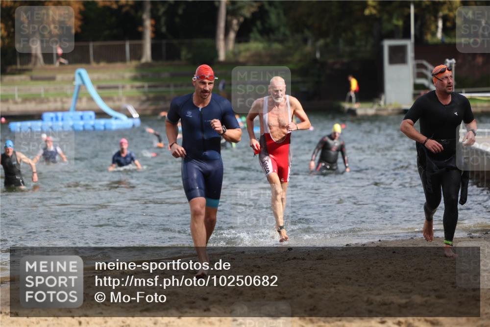 13.09.2026 - Stadtparktriathlon Mo-Foto http://msf.ph/oto/10250682 13.09.2026 11:30:50 Schwimmen 847, 886, 914, 916 meine-sportfotos.de