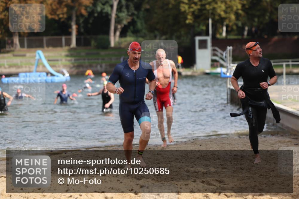 13.09.2026 - Stadtparktriathlon Mo-Foto http://msf.ph/oto/10250685 13.09.2026 11:30:51 Schwimmen 847, 886, 914, 916 meine-sportfotos.de