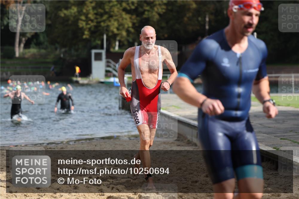 13.09.2026 - Stadtparktriathlon Mo-Foto http://msf.ph/oto/10250694 13.09.2026 11:30:54 Schwimmen 847, 867, 886, 914, 916, 926 meine-sportfotos.de