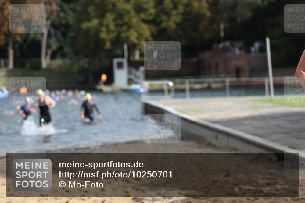 13.09.2026 - Stadtparktriathlon Mo-Foto http://msf.ph/oto/10250701 13.09.2026 11:30:55 Schwimmen 847, 867, 886, 914, 916, 926 meine-sportfotos.de