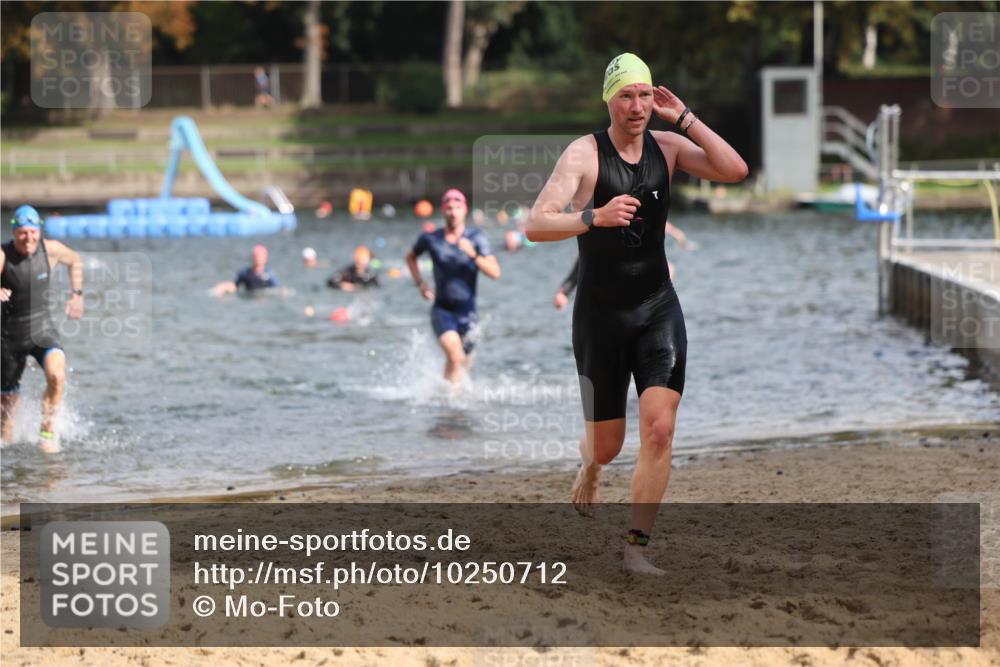 13.09.2026 - Stadtparktriathlon Mo-Foto http://msf.ph/oto/10250712 13.09.2026 11:31:00 Schwimmen 830, 867, 893, 914, 926 meine-sportfotos.de