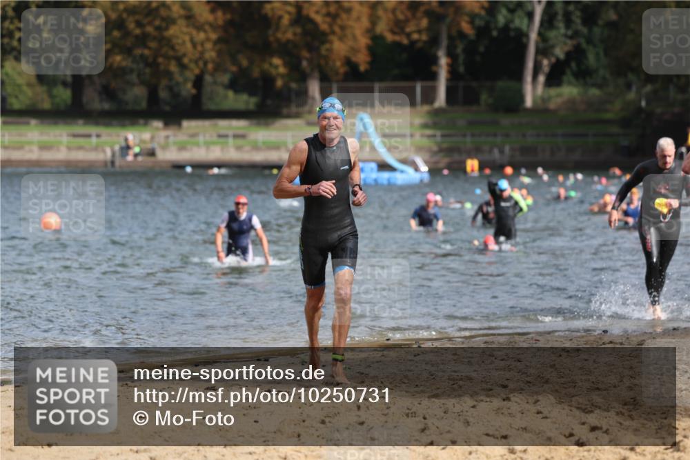 13.09.2026 - Stadtparktriathlon Mo-Foto http://msf.ph/oto/10250731 13.09.2026 11:31:04 Schwimmen 830, 867, 893, 914, 926 meine-sportfotos.de