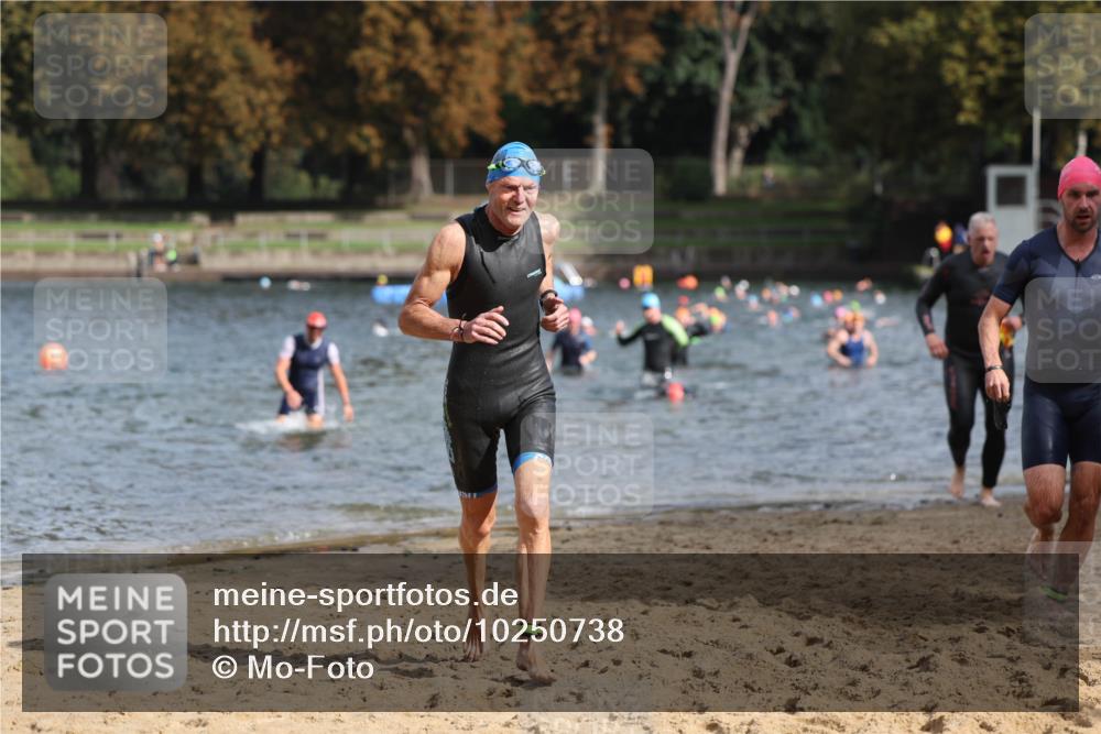 13.09.2026 - Stadtparktriathlon Mo-Foto http://msf.ph/oto/10250738 13.09.2026 11:31:05 Schwimmen 830, 867, 892, 893, 914, 926 meine-sportfotos.de
