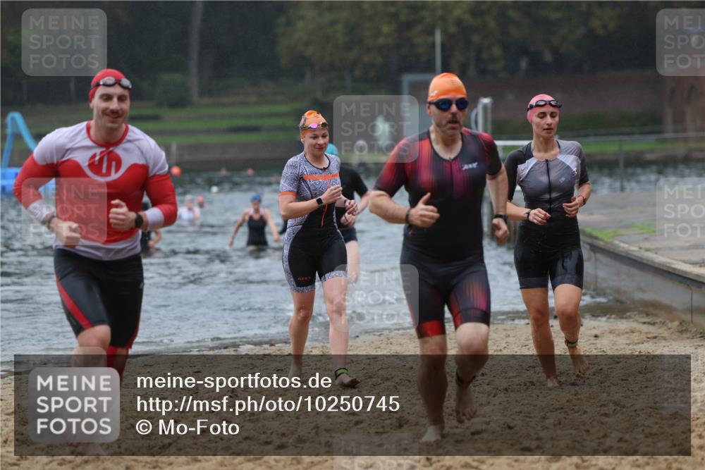 13.09.2026 - Stadtparktriathlon Mo-Foto http://msf.ph/oto/10250745 13.09.2026 12:54:08 Schwimmen 1384, 1387, 1388, 1402, 1410, 1414 meine-sportfotos.de