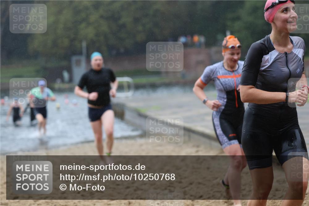 13.09.2026 - Stadtparktriathlon Mo-Foto http://msf.ph/oto/10250768 13.09.2026 12:54:11 Schwimmen 1384, 1387, 1388, 1402, 1410, 1414 meine-sportfotos.de