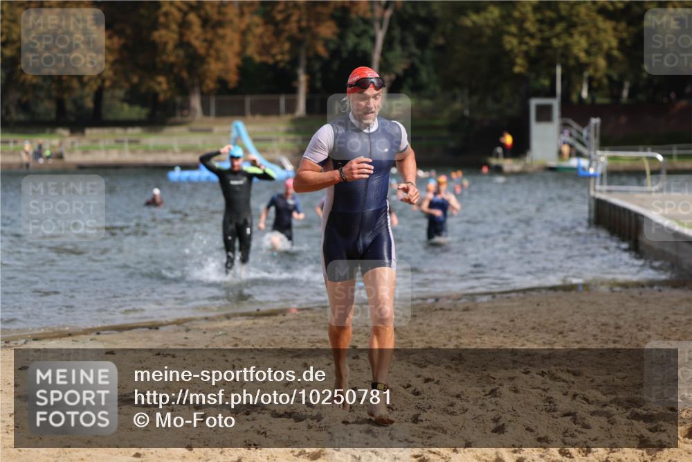 13.09.2026 - Stadtparktriathlon Mo-Foto http://msf.ph/oto/10250781 13.09.2026 11:31:14 Schwimmen 830, 838, 839, 892, 893, 903, 963 meine-sportfotos.de