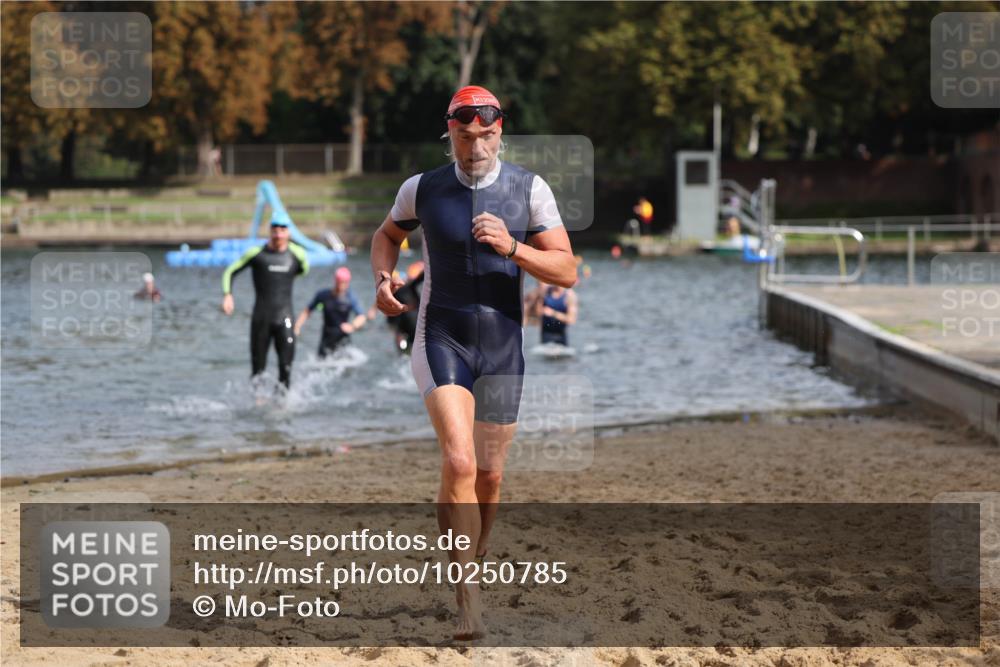 13.09.2026 - Stadtparktriathlon Mo-Foto http://msf.ph/oto/10250785 13.09.2026 11:31:14 Schwimmen 830, 838, 839, 892, 893, 903, 963 meine-sportfotos.de