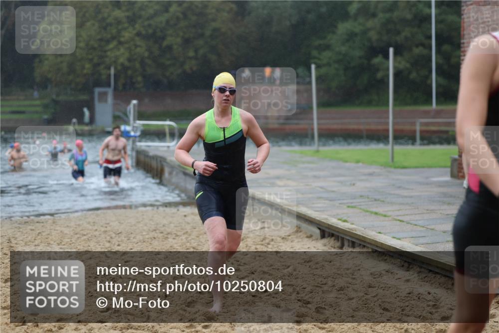 13.09.2026 - Stadtparktriathlon Mo-Foto http://msf.ph/oto/10250804 13.09.2026 12:54:31 Schwimmen 1347, 1364, 1373, 1393, 1413, 1425 meine-sportfotos.de