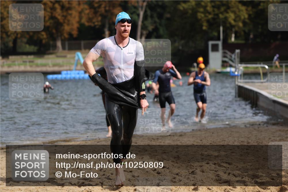 13.09.2026 - Stadtparktriathlon Mo-Foto http://msf.ph/oto/10250809 13.09.2026 11:31:19 Schwimmen 838, 839, 859, 892, 894, 903, 963 meine-sportfotos.de