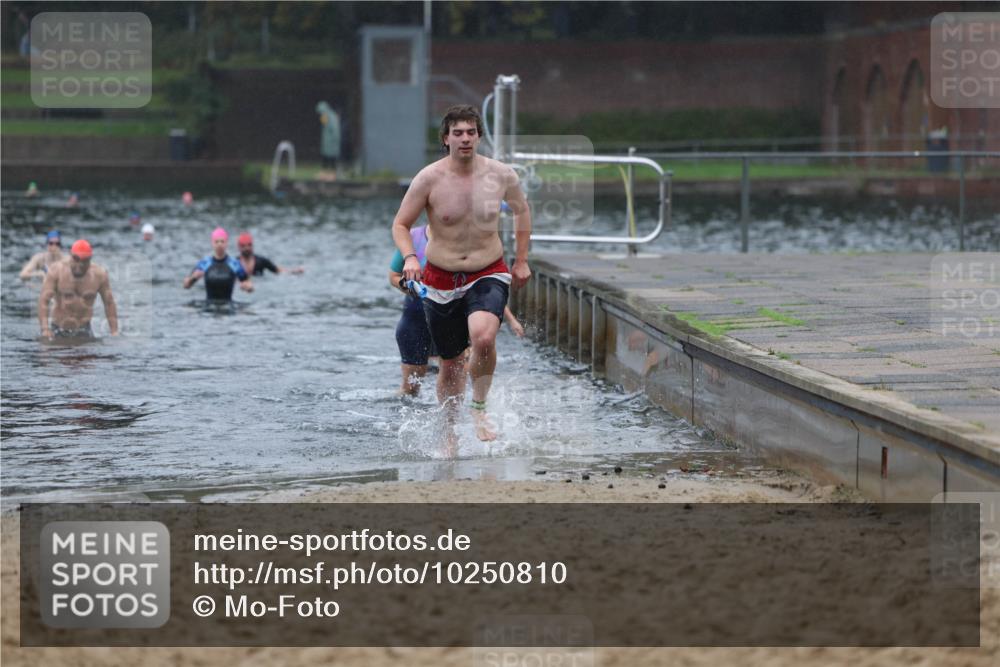 13.09.2026 - Stadtparktriathlon Mo-Foto http://msf.ph/oto/10250810 13.09.2026 12:54:34 Schwimmen 1347, 1364, 1393, 1395, 1396, 1413 meine-sportfotos.de